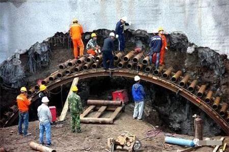 亳州隧道钢花管支护案例